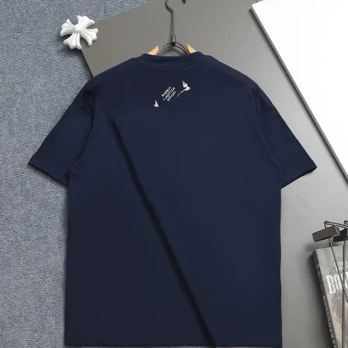 Replica Louis Vuitton LV T-Shirts Short Sleeved For Unisex #1427037 $38.00 USD for Wholesale