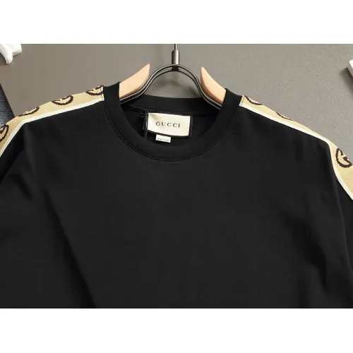 Replica Gucci T-Shirts Short Sleeved For Unisex #1427049 $38.00 USD for Wholesale