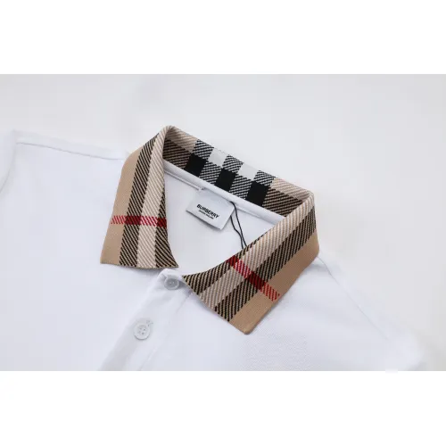 Replica Burberry T-Shirts Short Sleeved For Men #1427127 $32.00 USD for Wholesale