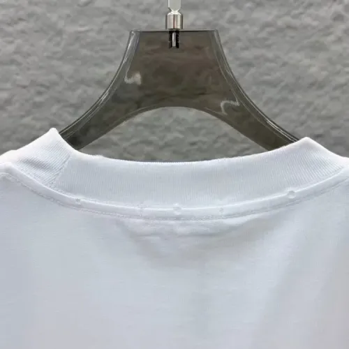 Replica Gucci T-Shirts Short Sleeved For Unisex #1428861 $39.00 USD for Wholesale