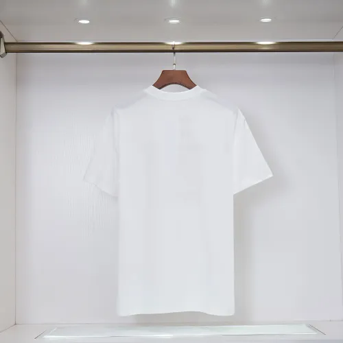 Replica Gucci T-Shirts Short Sleeved For Unisex #1429630 $32.00 USD for Wholesale