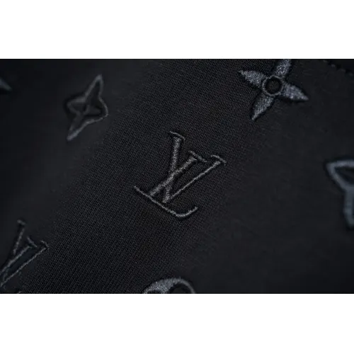 Replica Louis Vuitton LV T-Shirts Short Sleeved For Unisex #1429635 $36.00 USD for Wholesale