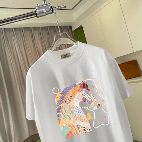 Replica Hermes T-Shirts Short Sleeved For Unisex #1429660 $42.00 USD for Wholesale
