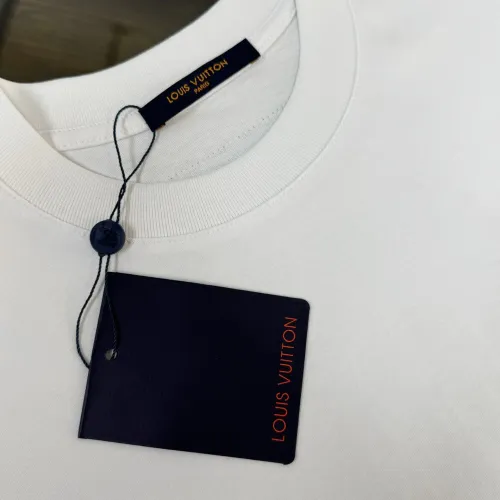 Replica Louis Vuitton LV T-Shirts Short Sleeved For Men #1429755 $45.00 USD for Wholesale