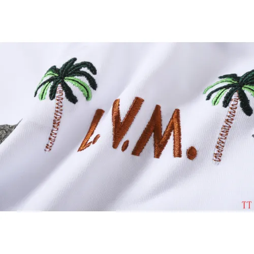Replica Louis Vuitton LV T-Shirts Short Sleeved For Unisex #1429954 $39.00 USD for Wholesale