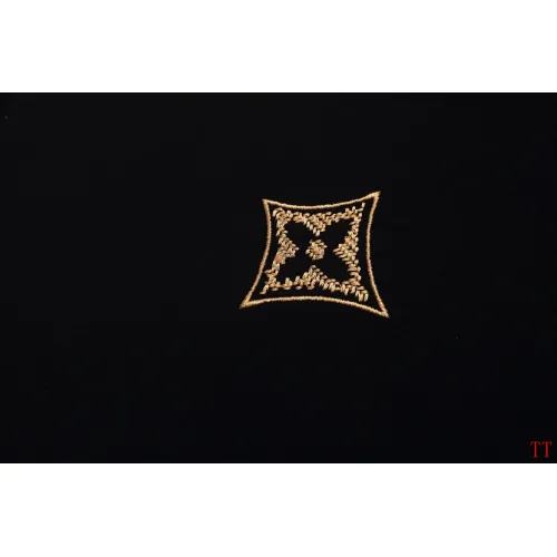 Replica Louis Vuitton LV T-Shirts Short Sleeved For Unisex #1429963 $40.00 USD for Wholesale