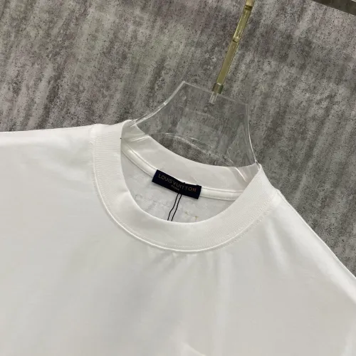 Replica Louis Vuitton LV T-Shirts Short Sleeved For Unisex #1429973 $42.00 USD for Wholesale