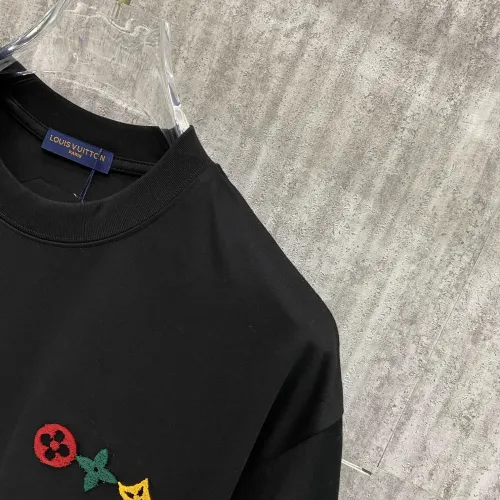 Replica Louis Vuitton LV T-Shirts Short Sleeved For Unisex #1429990 $42.00 USD for Wholesale