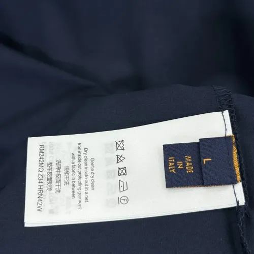Replica Louis Vuitton LV T-Shirts Short Sleeved For Unisex #1430343 $64.00 USD for Wholesale