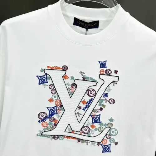 Replica Louis Vuitton LV T-Shirts Short Sleeved For Men #1430377 $82.00 USD for Wholesale