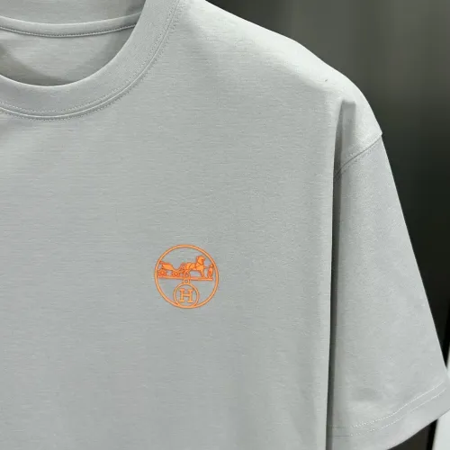 Replica Hermes T-Shirts Short Sleeved For Men #1430441 $56.00 USD for Wholesale