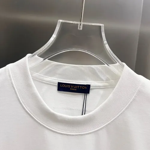 Replica Louis Vuitton LV T-Shirts Short Sleeved For Unisex #1430550 $38.00 USD for Wholesale