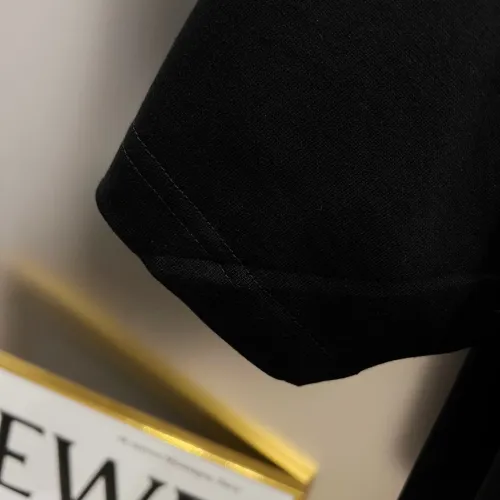Replica Fendi T-Shirts Short Sleeved For Unisex #1430616 $38.00 USD for Wholesale