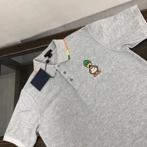 Replica Louis Vuitton LV T-Shirts Short Sleeved For Unisex #1431160 $34.00 USD for Wholesale