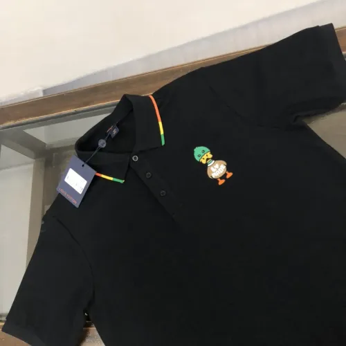 Replica Louis Vuitton LV T-Shirts Short Sleeved For Unisex #1431161 $34.00 USD for Wholesale