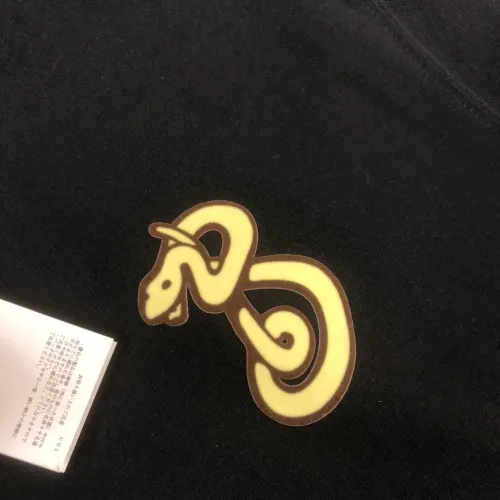 Replica Burberry T-Shirts Short Sleeved For Unisex #1431377 $32.00 USD for Wholesale