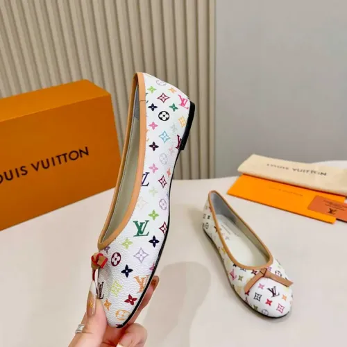 Replica Louis Vuitton Flat Shoes For Women #1432027 $102.00 USD for Wholesale
