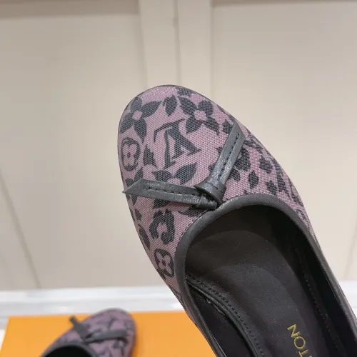 Replica Louis Vuitton Flat Shoes For Women #1432298 $108.00 USD for Wholesale