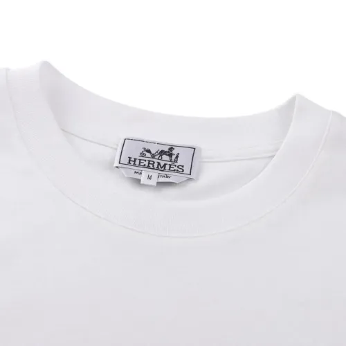 Replica Hermes T-Shirts Short Sleeved For Unisex #1432979 $48.00 USD for Wholesale