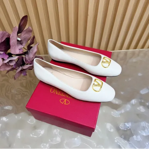 Valentino Flat Shoes For Women #1433144 $108.00 USD, Wholesale Replica Valentino Flat Shoes