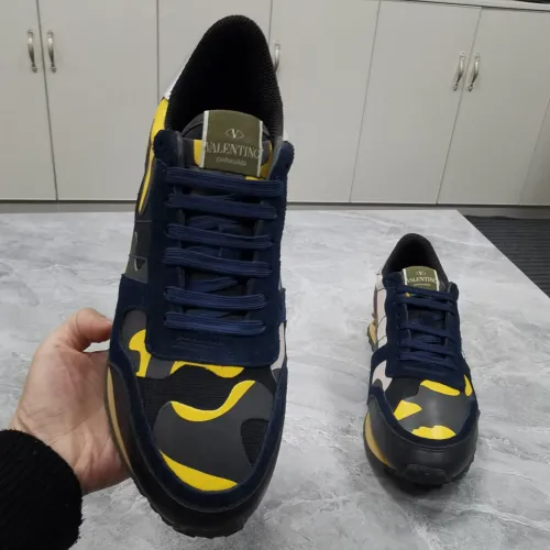 Replica Valentino Casual Shoes For Men #1433682 $88.00 USD for Wholesale