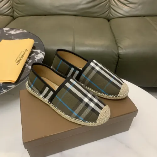 Burberry Flat Shoes For Men #1434331