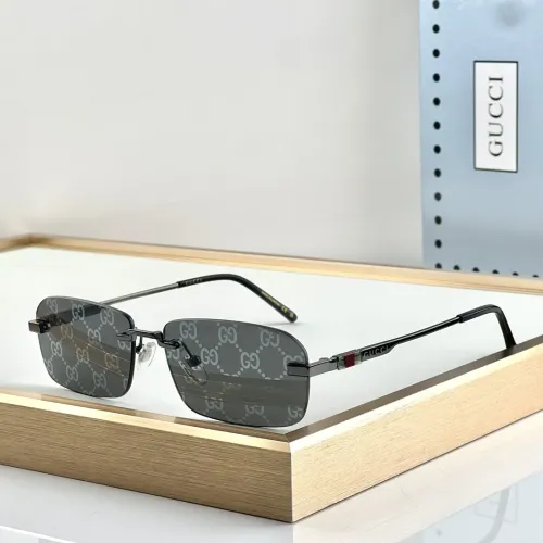 Gucci AAA Quality Sunglasses #1434524