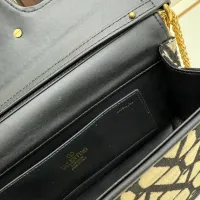$98.00 USD Valentino AAA Quality Messenger Bags For Women #1425049