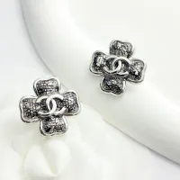 $27.00 USD Chanel Earrings For Women #1425058