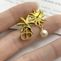 $27.00 USD Christian Dior Earrings For Women #1425222
