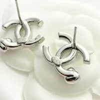 $25.00 USD Chanel Earrings For Women #1425409