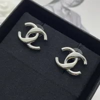 $29.00 USD Chanel Earrings For Women #1425578