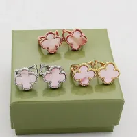 $25.00 USD Van Cleef & Arpels Earrings For Women #1425688