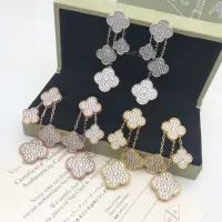 $38.00 USD Van Cleef & Arpels Earrings For Women #1425693
