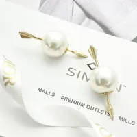 $29.00 USD Christian Dior Earrings For Women #1425861