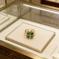 $38.00 USD Van Cleef & Arpels Rings For Women #1425939