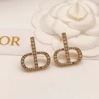 $25.00 USD Christian Dior Earrings For Women #1425996