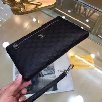 $64.00 USD Louis Vuitton AAA Man Pouches #1426049