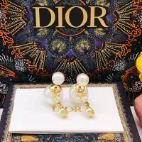 $25.00 USD Christian Dior Earrings For Women #1426082