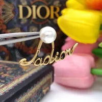 $25.00 USD Christian Dior Earrings For Women #1426086