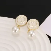 $27.00 USD Gucci Earrings For Women #1426178
