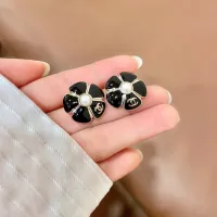 $29.00 USD Chanel Earrings For Women #1426232