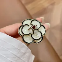 $27.00 USD Chanel Brooches For Women #1426272