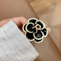 $27.00 USD Chanel Brooches For Women #1426273