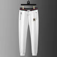 $85.00 USD Gucci Tracksuits Long Sleeved For Men #1428818