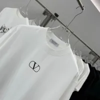 $40.00 USD Valentino T-Shirts Short Sleeved For Unisex #1428937