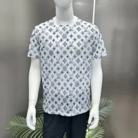 $64.00 USD Louis Vuitton LV T-Shirts Short Sleeved For Men #1430323