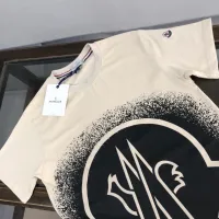 $34.00 USD Moncler T-Shirts Short Sleeved For Unisex #1431209