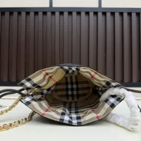 $88.00 USD Burberry AAA Quality Messenger Bags For Women #1431790