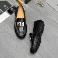 $72.00 USD Versace Leather Shoes For Men #1434074